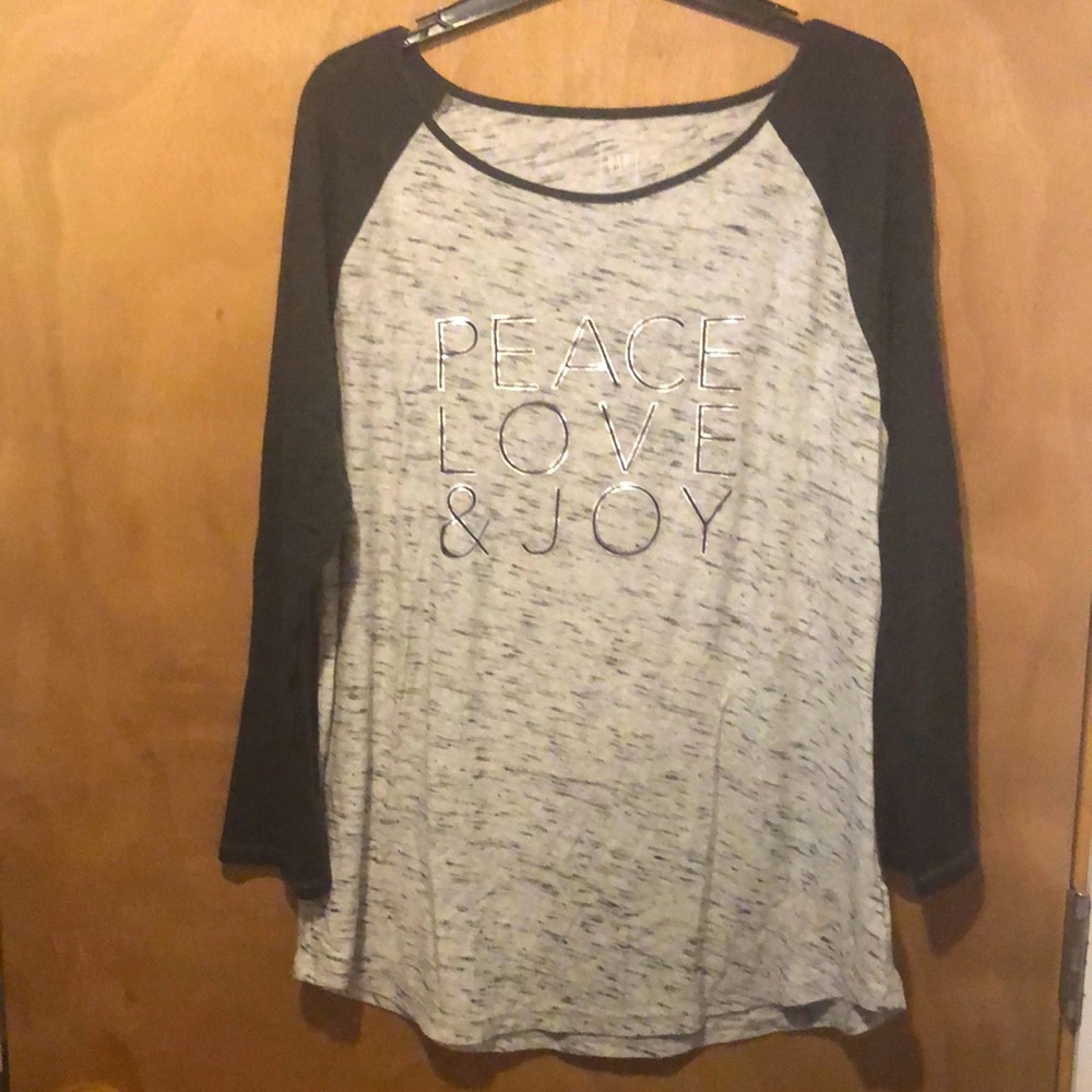 GAP shirt